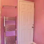 Comfortable 2 Bed With Garden - Parking