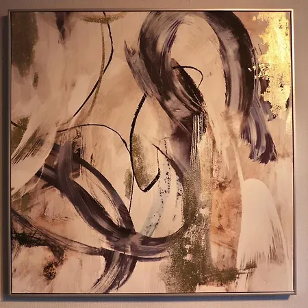 Comfortable 2 Bed With Garden - Parking