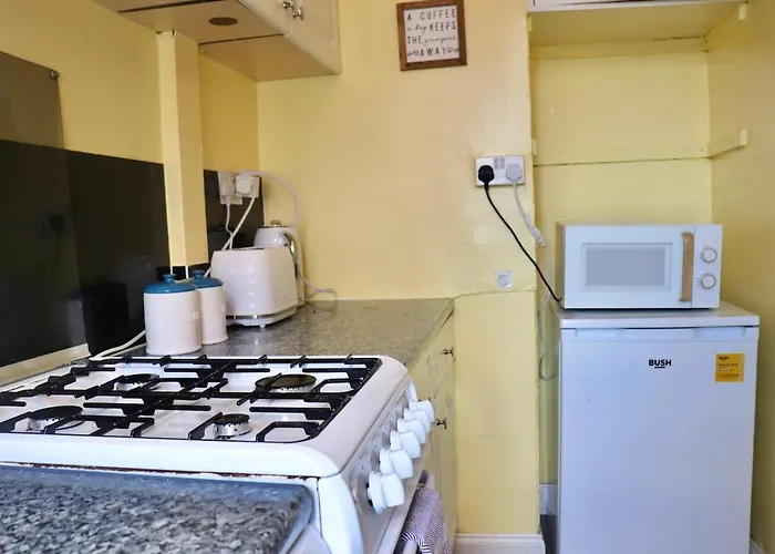 Comfortable 2 Bed With Garden - Parking Appartement Leeds (West Yorkshire)